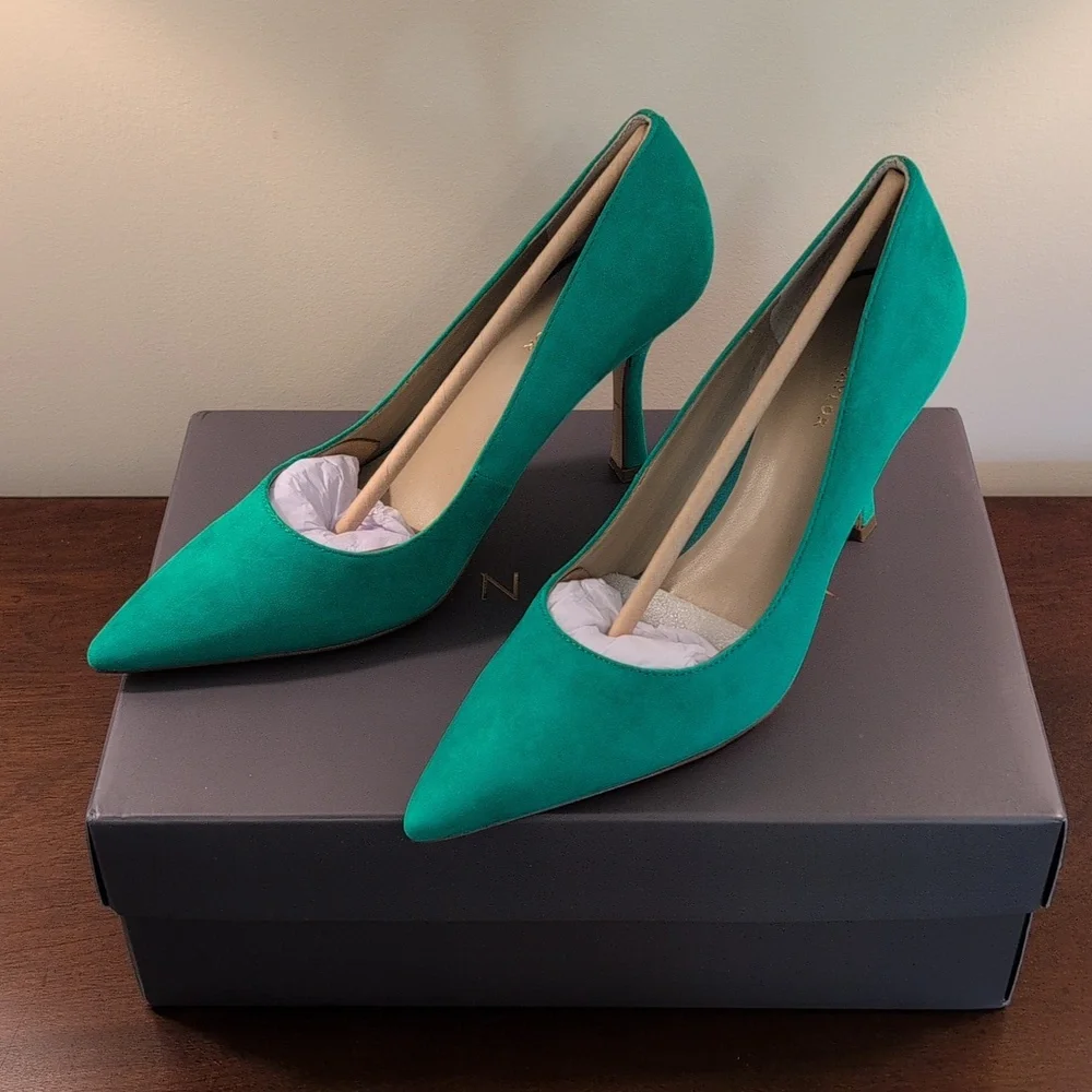 🎉SALE🎉 Host Pick 🎉 👠ANN TAYLOR MILA SUEDE PUMP - BRIGHT JADE 👠 - Picture 7 of 9